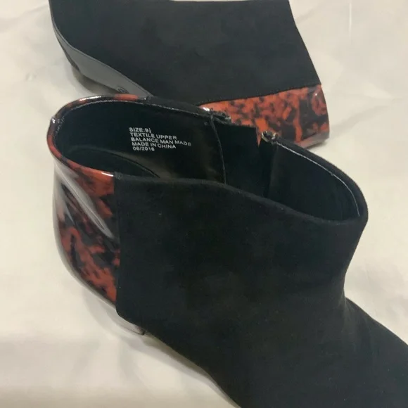 Farylrobin Black Ankle Boots with Tortoiseshell Block Heels - Picture 8 of 9